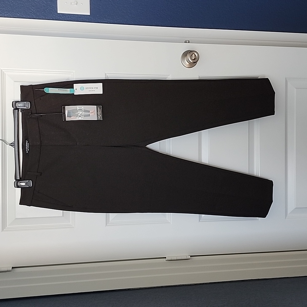 NWT Liverpool Renee Straight Leg Pants Size 8